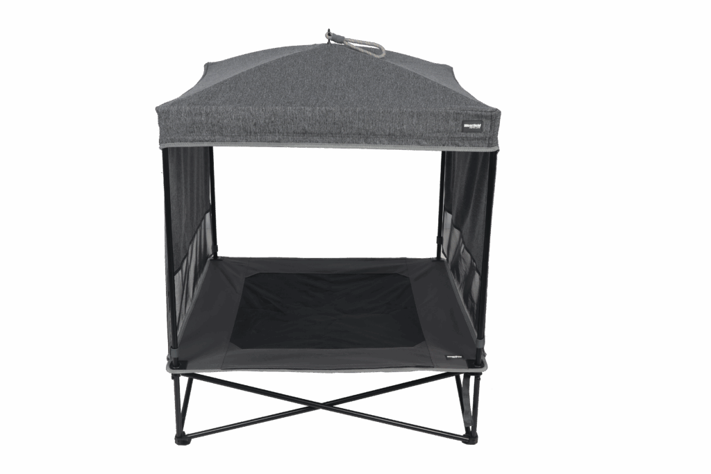 Graues Haustierzelt mit Mesh-Wänden.